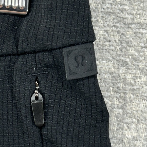 Lululemon Commission Pants Slim Light Men Sz 28x33 Black Preppy - Picture 8 of 9